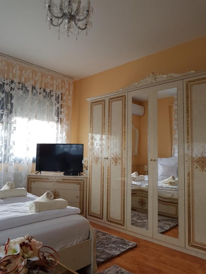 Hotel Monika Vendeghaz Mórahalom Zewnętrze zdjęcie